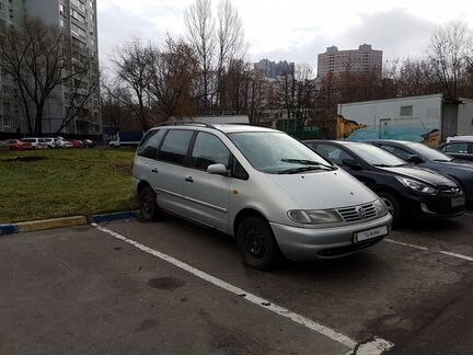 Volkswagen Sharan 2.8 AT, 1998, 360 000 км