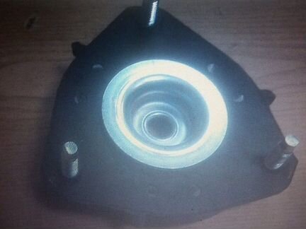 Верхняя опора амортизатора стойки Ford transit