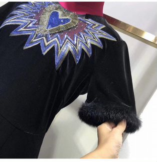 Платье нарядное бархатное Фенди fendi