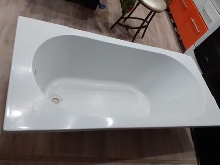 Акриловая ванна 150х70