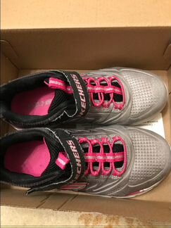 Кроссовки Skechers