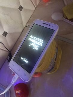 Телефон Alcatel onetouch pop D5