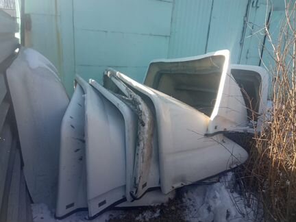 Спойлер (обтекатель) на крышу Isuzu NPR NQR