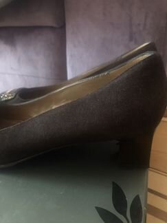 Туфли замшевые на маленьком каблуке