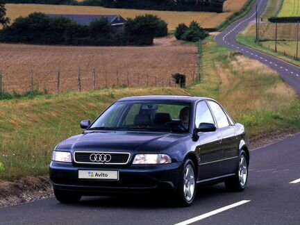 Audi A4 1.6 МТ, 1998, битый, 444 444 км