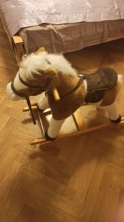 Качалка лошадь