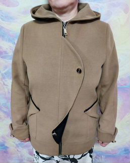 Пальто с капюшоном