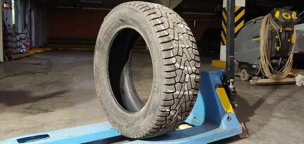 Шины 235 60 18 Pirelli Ice Zero stud 107H