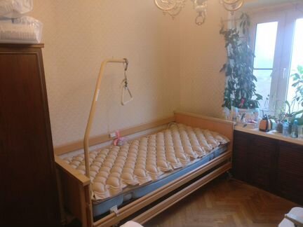 Кровать медицинская с электроприводом