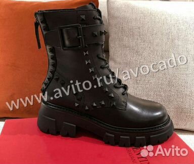 Ботинки женские Valentino