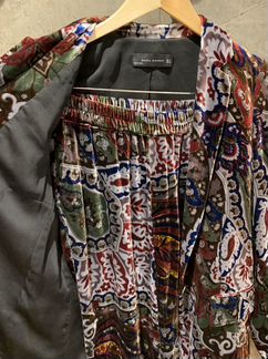 Бархатный костюм Zara