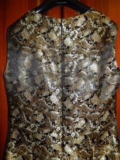 Платье-футляр (парча) 44-46 размер