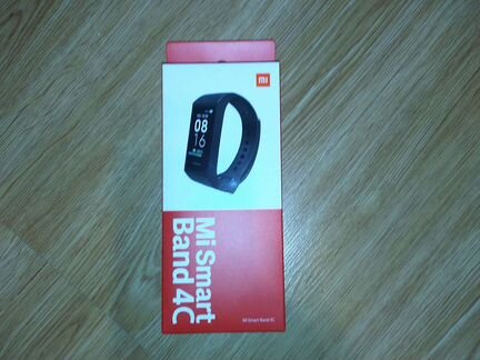 Фитнесс часы Mi Smart Band 4c новые