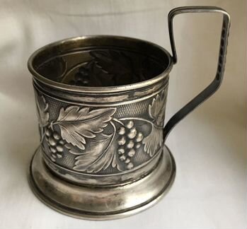 Подстаканник серебро Виноград 875 проба голова