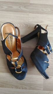 Босоножки Bronx