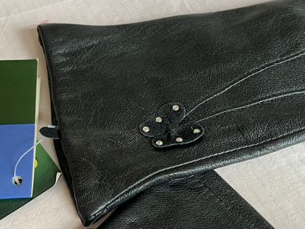 Кожаные женские перчатки Чехия новые