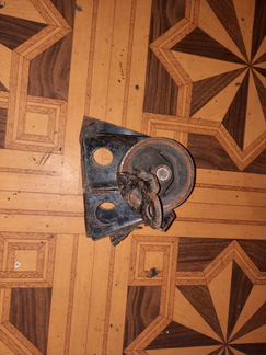 Опора двигателя правая Nissan Primera P12