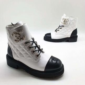 Ботинки Chanel демисезонные
