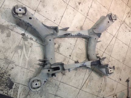 Задний подрамник Мерседес ML, GL 164, AMG 63