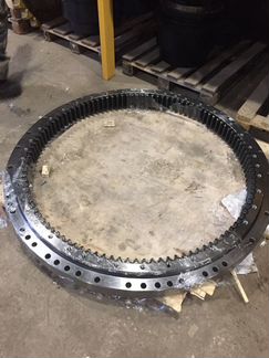 Круг поворотный CAT 320