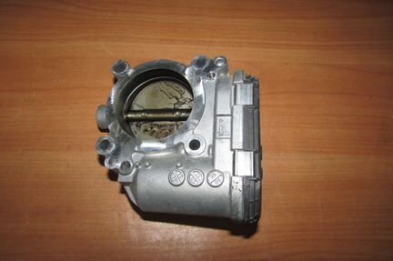 Дроссельная заслонка Мерседес Mercedes A2661410525