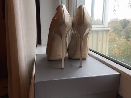 Лаковые туфли Lorenzi