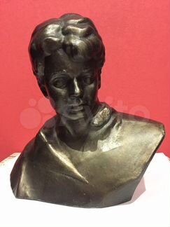 Бюст Есенина СССР