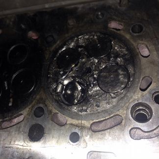 Головка блока двигателя Land Rover Defender 2.4л