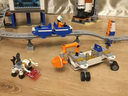 Конструктор lego Космическая ракета б/у