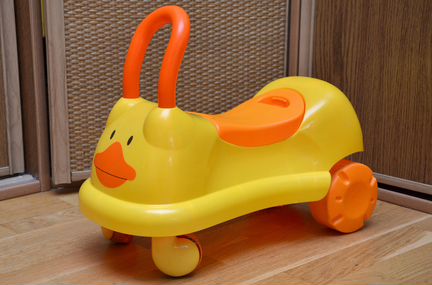 Каталка утенок ELC