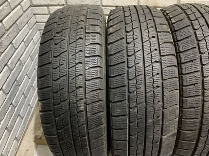 205 60 16 Goodyear ice Navi