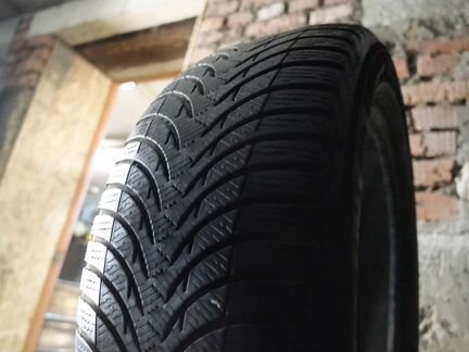 275 45 20 Michelin Latitude Alpin LA2 gbn4