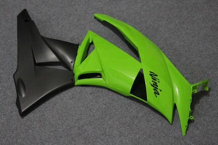Комплект пластика мотоцикла Kawasaki Комплект плас