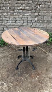 Стол в стиле лофт