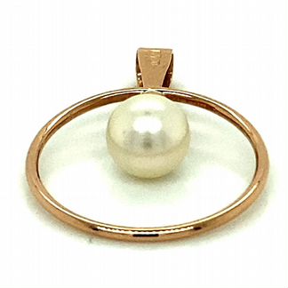 Золотая подвеска с жемчугом