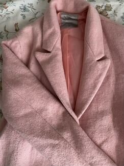 Розовое пальто 42