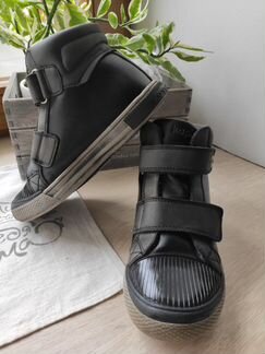 Капика ботинки демисезонные 32 размер