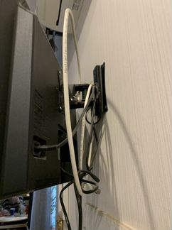 Настенный держатель для телевизора