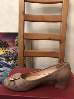 Туфли женские Enzo