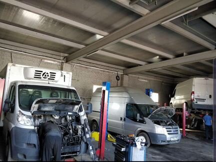 Усилитель бампера Форд Транзит 2.2 TDCi