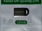 Очень маленькая USB флешка 32GB