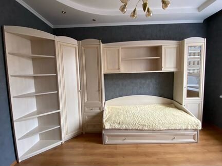 Комплект мебели из 