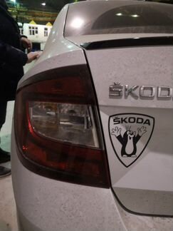 Наклейка Skoda шкода крот