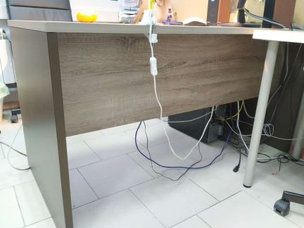 Письменный угловой стол