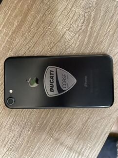 Телефон iPhone 7 128Gb Black