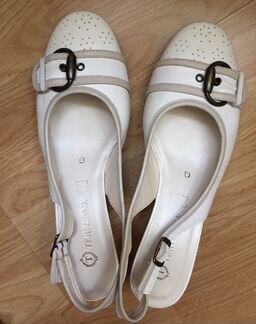 Новые босоножки р.41