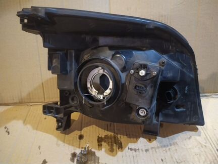 Фара левая Nissan X-Trail T30 2006